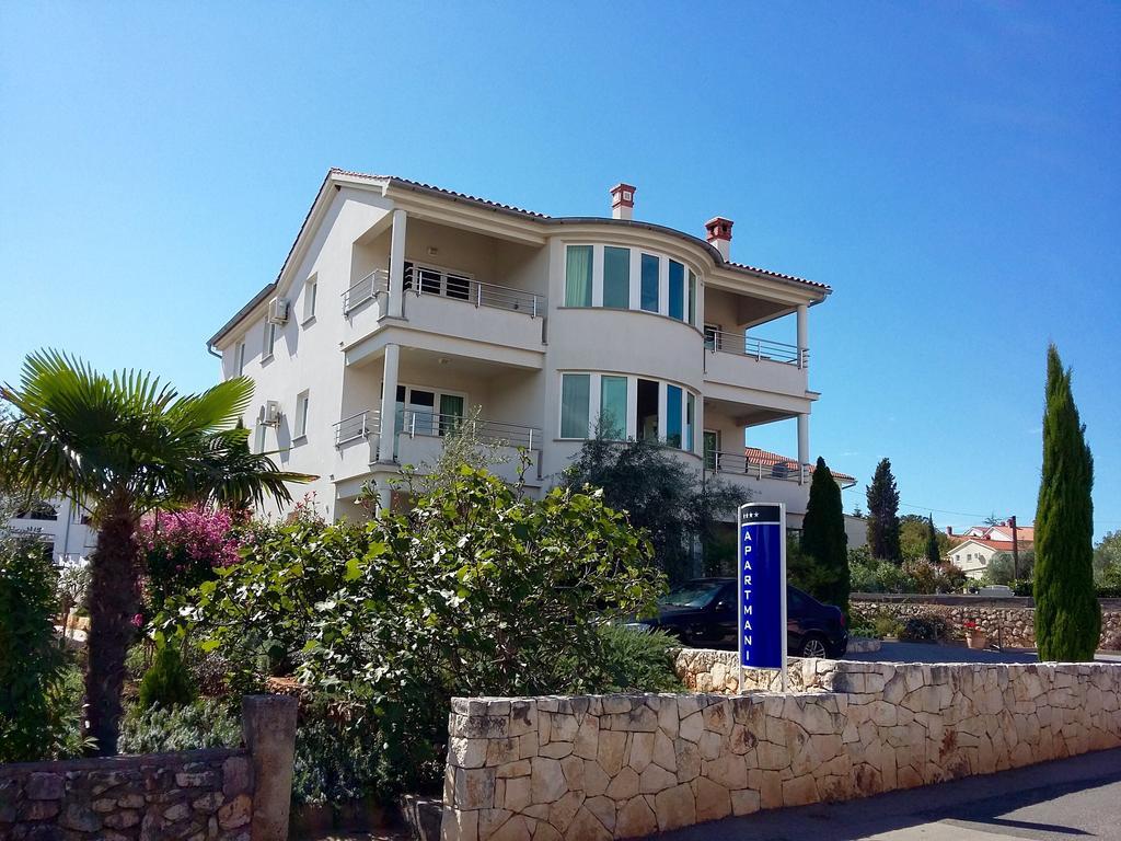 Apartments Kovacic Малинска Экстерьер фото