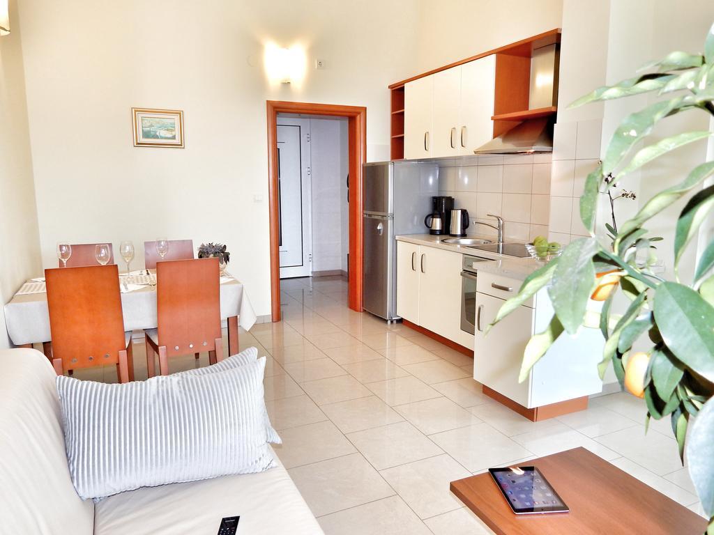 Apartments Kovacic Малинска Экстерьер фото
