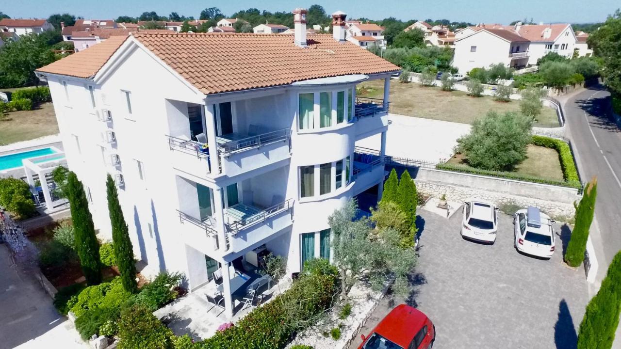 Apartments Kovacic Малинска Экстерьер фото